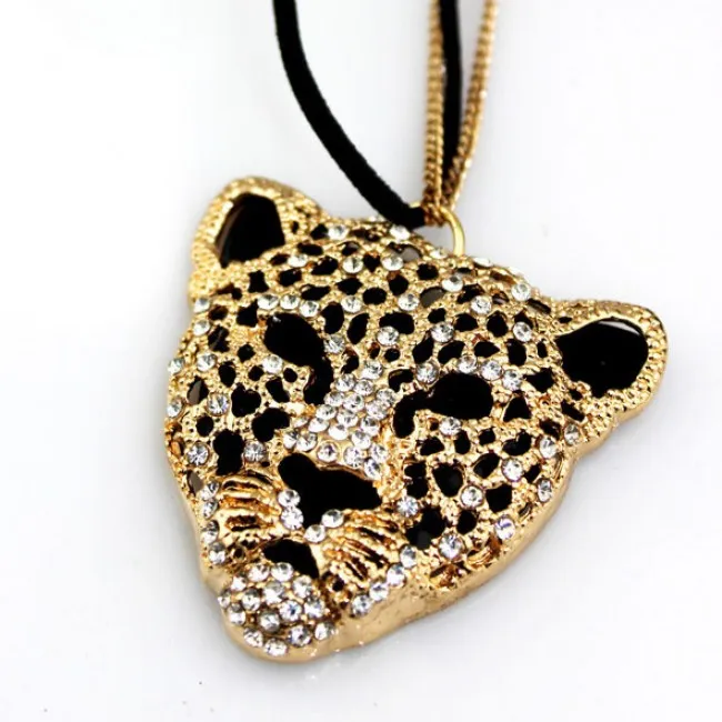 Bohemia Leopard Head Hollow Sweater Necklace