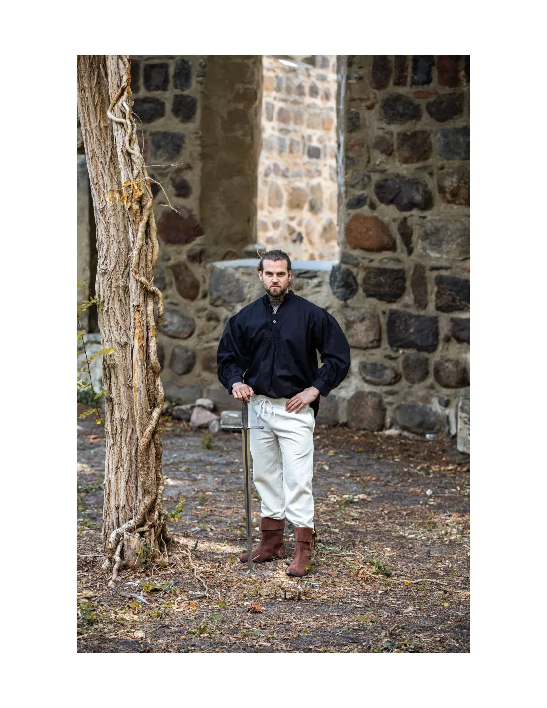 Camisa medieval ancha Oswald, color negro