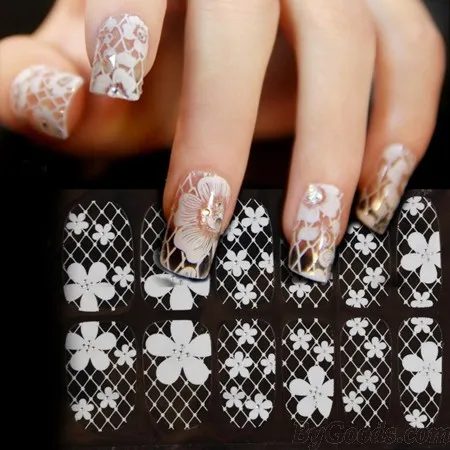 Fresh White Hollow Lace Flower Diamond Full Cover Nail Art Sticker Decals